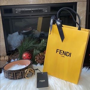 AUTHENTIC FENDI ROMA Signature Belt ⚜️🤩